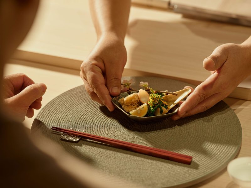 Janu-Tokyo_-Japan---F_B_-Iigura